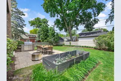 225 E Wilson Street, Elmhurst, IL 60126 - Photo 42