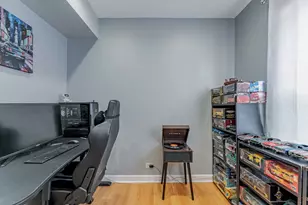 5717 N Kimball Ave, Chicago, IL 60659 - Photo 10