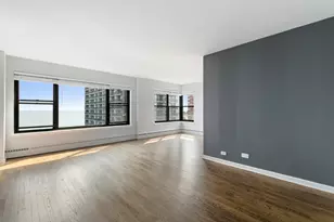 5858 N Sheridan Rd, Chicago, IL 60660 - Photo 2