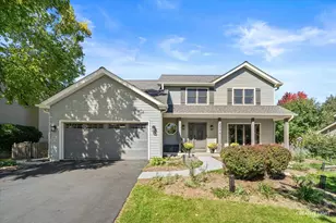 564 Cleavland Dr, Bolingbrook, IL 60440 - Photo 2