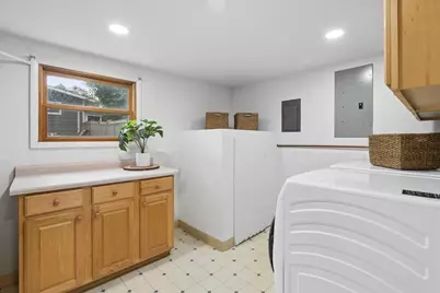 15670 W Sprucewood Lane, Libertyville, IL 60048 - Photo 20
