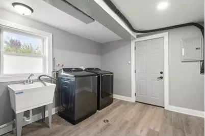 14057 S Hoxie Avenue, Burnham, IL 60633 - Photo 6