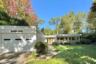 940 Ridgewood Dr, Highland Park, IL 60035 - Photo 4