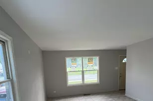266 Arcadia St, Park Forest, IL 60466 - Photo 2