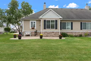 15749 Cove Circle S, Plainfield, IL 60544 - Photo 2