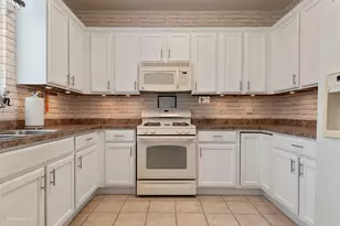 15749 Cove Circle S, Plainfield, IL 60544 - Photo 10