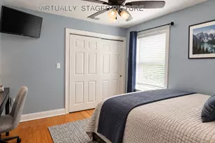 2903 N 75th Ct, Elmwood Park, IL 60707 - Photo 18