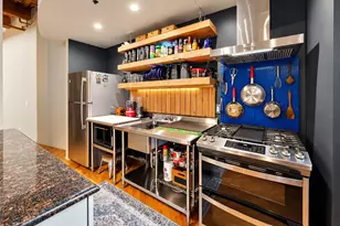 2300 W Wabansia Ave, Chicago, IL 60647 - Photo 16