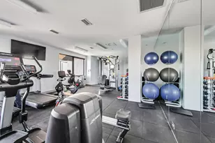 990 N Lake Shore Dr, Chicago, IL 60611 - Photo 8