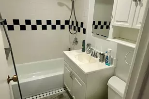 7120 N Sheridan Rd, Chicago, IL 60626 - Photo 10