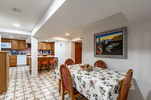 6027 N Jersey Ave, Chicago, IL 60659 - Photo 28