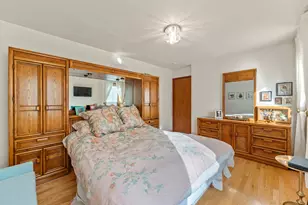 6027 N Jersey Ave, Chicago, IL 60659 - Photo 14