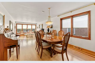 6027 N Jersey Avenue, Chicago, IL 60659 - Photo 6