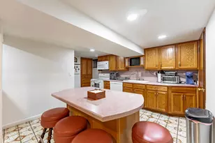 6027 N Jersey Ave, Chicago, IL 60659 - Photo 26