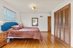 6027 N Jersey Ave, Chicago, IL 60659 - Photo 12