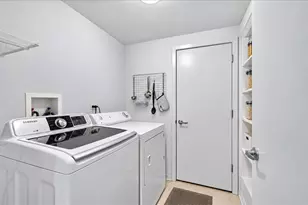 7753 Van Buren St, Forest Park, IL 60130 - Photo 22