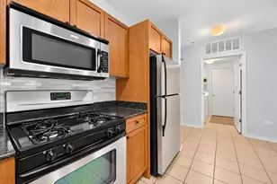 7753 Van Buren St, Forest Park, IL 60130 - Photo 14