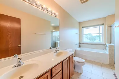 711 Silver Fox Drive, Joliet, IL 60431 - Photo 34