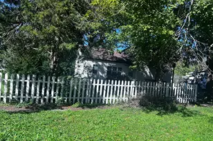 208 S Elm St, Loda, IL 60948 - Photo 4
