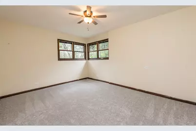 33827 N Oak Street, Grayslake, IL 60030 - Photo 22