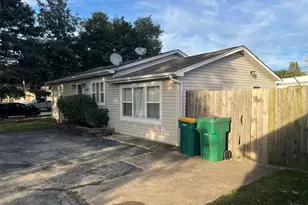 108 E Morris St, Elwood, IL 60421 - Photo 2