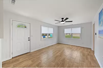 1802 Innercircle Drive, Crest Hill, IL 60403 - Photo 4
