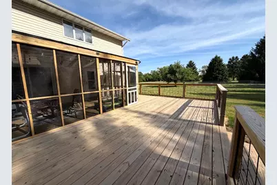 5009 Whispering Pine Circle, Thomson, IL 61285 - Photo 4