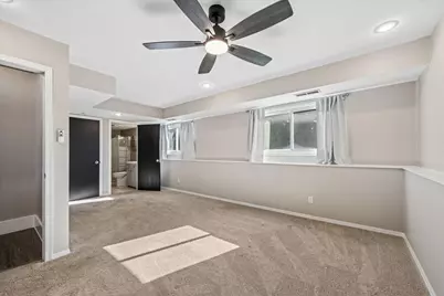 304 S Cross Trail, McHenry, IL 60050 - Photo 16