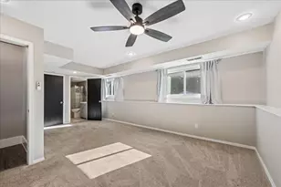 304 S Cross Trail, McHenry, IL 60050 - Photo 16