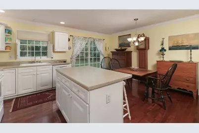 2 Lone Oak Court, Bloomington, IL 61705 - Photo 14