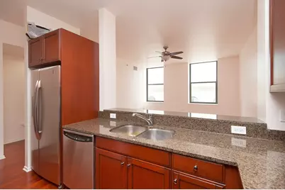 310 S Michigan Avenue #1913, Chicago, IL 60604 - Photo 4