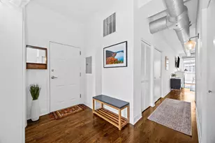 910 W Madison St, Chicago, IL 60607 - Photo 2