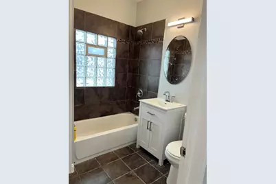 1018 N Latrobe Street, Chicago, IL 60651 - Photo 18