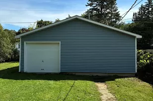 2315 Gilead Ave, Zion, IL 60099 - Photo 6