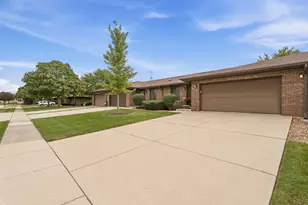 818 Shagbark Rd, New Lenox, IL 60451 - Photo 26