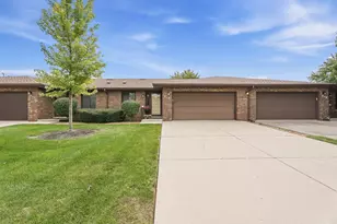 818 Shagbark Rd, New Lenox, IL 60451 - Photo 1