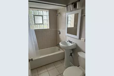 3505 S Oak Park Avenue #B1, Berwyn, IL 60402 - Photo 6
