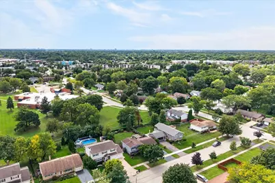 121 W Suffield Drive, Arlington Heights, IL 60004 - Photo 46