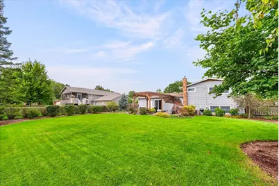 121 W Suffield Drive, Arlington Heights, IL 60004 - Photo 38