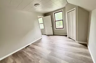 817 Chicago St, Belvidere, IL 61008 - Photo 20
