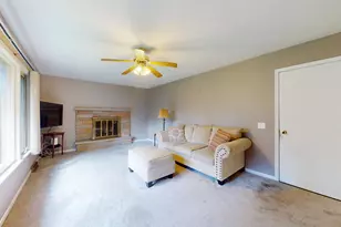 1105 W Grove St, Arlington Heights, IL 60005 - Photo 10