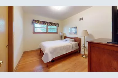 1105 W Grove Street, Arlington Heights, IL 60005 - Photo 16