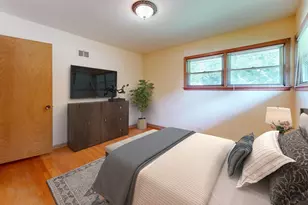 1105 W Grove St, Arlington Heights, IL 60005 - Photo 14