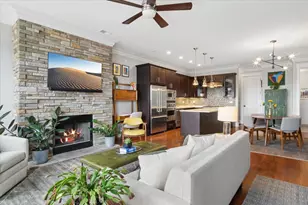 5647 N Clark St, Chicago, IL 60660 - Photo 8