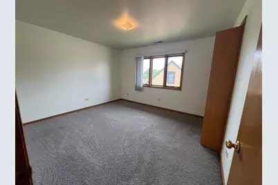 8659 Meade Avenue #2S, Burbank, IL 60459 - Photo 14