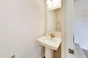 318 S Elm St, Mount Prospect, IL 60056 - Photo 14