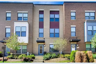 318 S Elm Street #318, Mount Prospect, IL 60056 - Photo 1