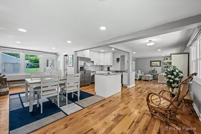 495 Glendale Lane, Hoffman Estates, IL 60169 - Photo 2
