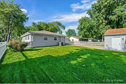 495 Glendale Lane, Hoffman Estates, IL 60169 - Photo 22