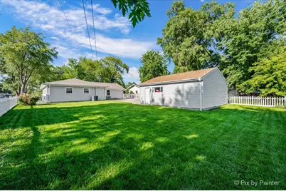 495 Glendale Lane, Hoffman Estates, IL 60169 - Photo 24